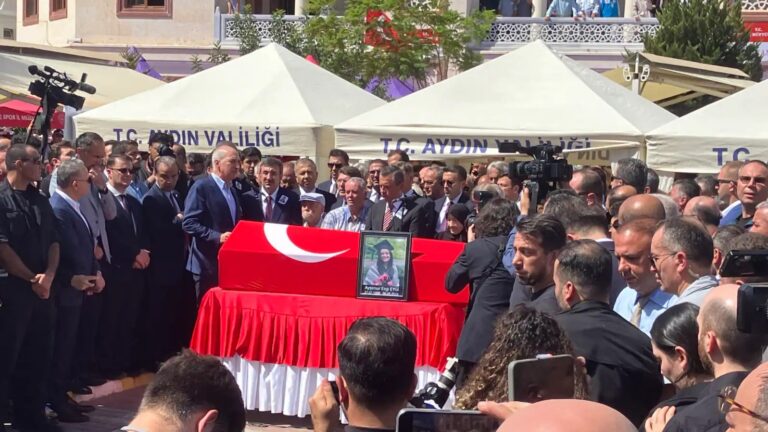 Aysenur  who was shot by Israel forces buried in Turkey.