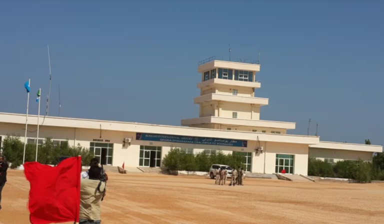 Duuliyaadyada garoonka Boosaaso oo caadi kusoo noqday