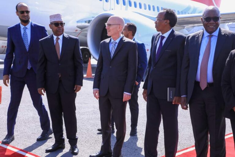 Ku-xigeenka xoghayaha guud ee Qaramada Midoobay oo soo gaaray Muqdisho