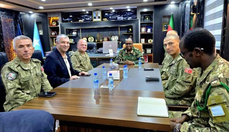 Somalia to strengthen its military  construction and training