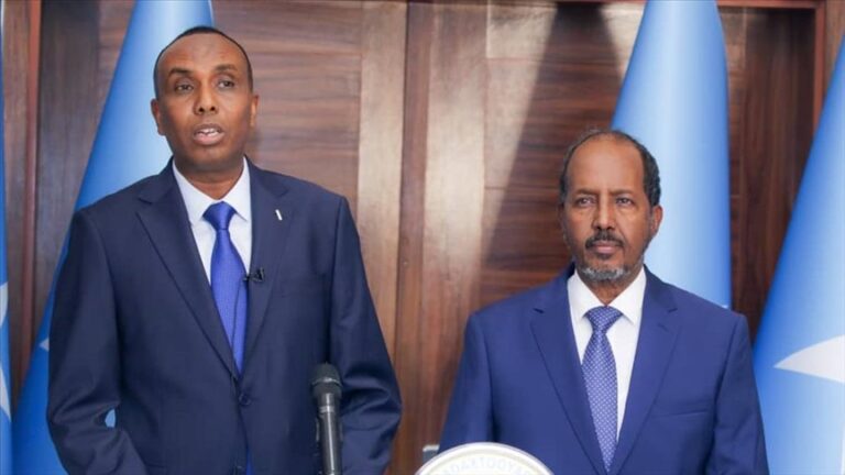 Somalia Leaders congratulated the Somali people on the commemoration of Flag Day.
