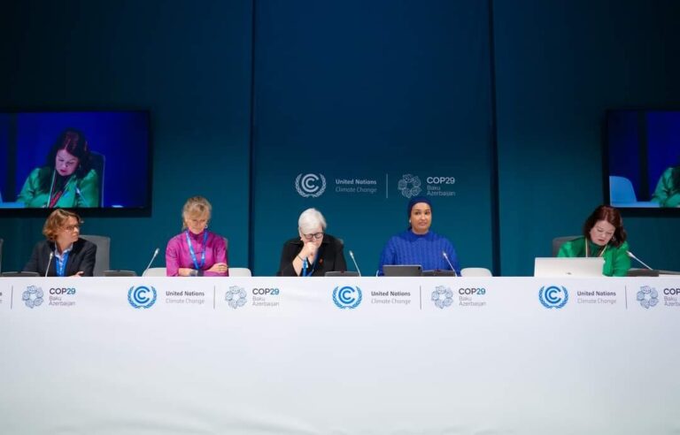 Wasiirka deegaanka iyo isbadalada cilimada ee XFS, oo qeyb gashay shir looga hadlayay cilimada