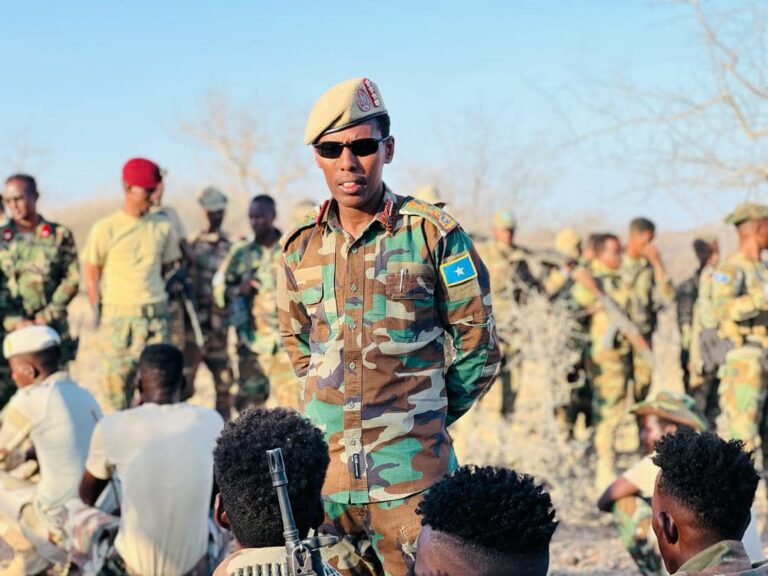 Somalia Commander of the Armed Forces to visit frontline soldiers fighting against Al Shabab.