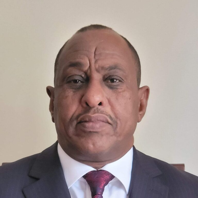 DEG DEG: Senator Ilyaas Badal Gaboose oo isku dhiibay Ciidanka amaanka ee Jubaland