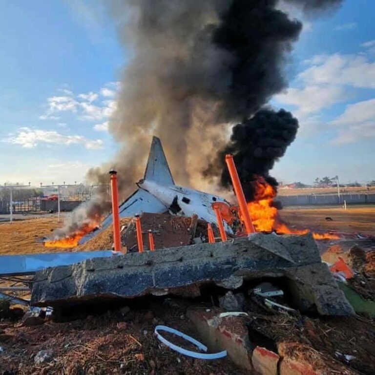 At least  124 dead in plane crash in South Korea.