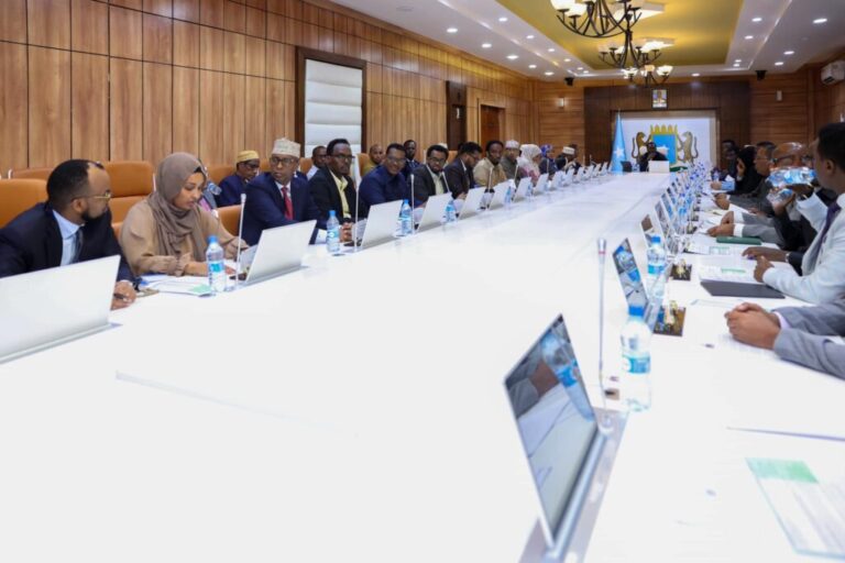 Somalia Council of Ministers held a meeting to discuss the revision of the Constitution.