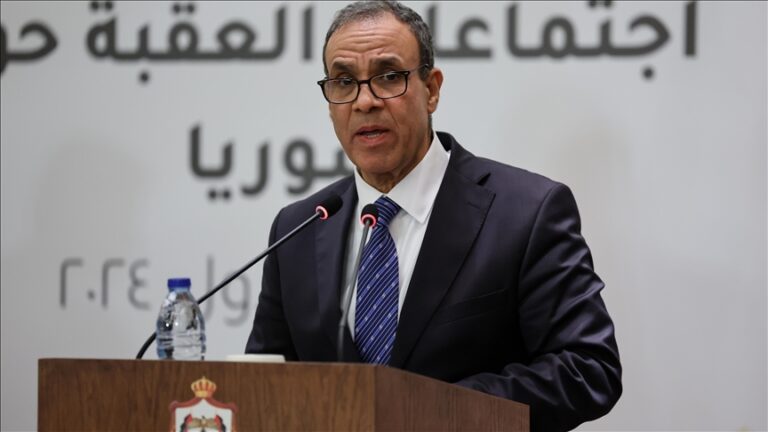 Egyptian, Russian foreign ministers discuss Gaza, Syria.