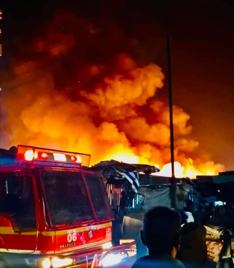 Suuqa labaad ee ugu weyn magaalada Hargeysa oo gubtay