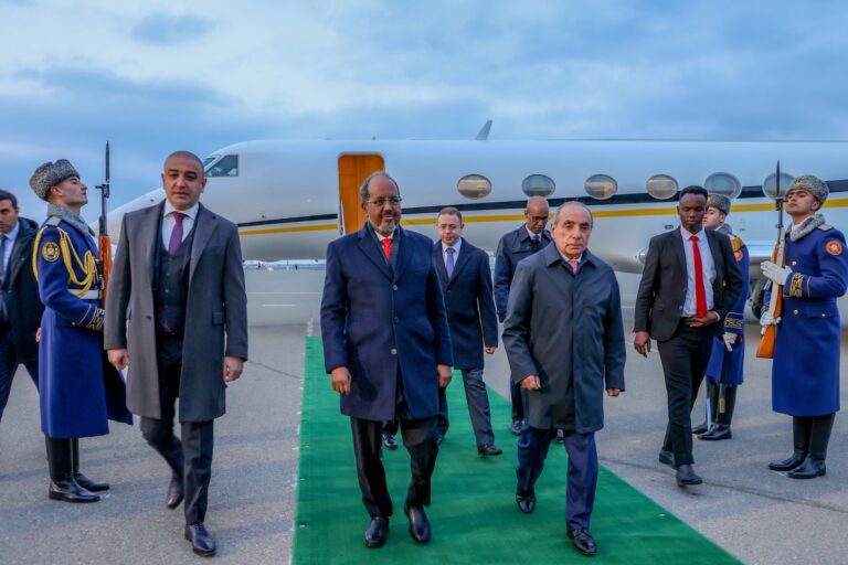 Somalia President visits Azerbaijan for diplomatic issues for the first time.