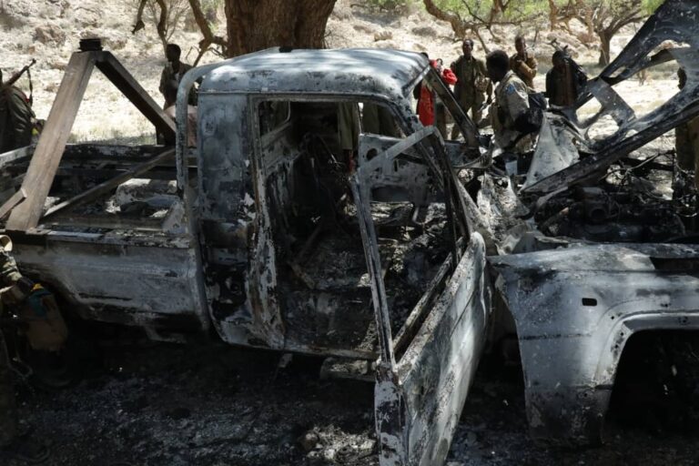 Ciidanka amniga Puntland oo soo bandhigay jabka ay gaarsiiyeen Daacish