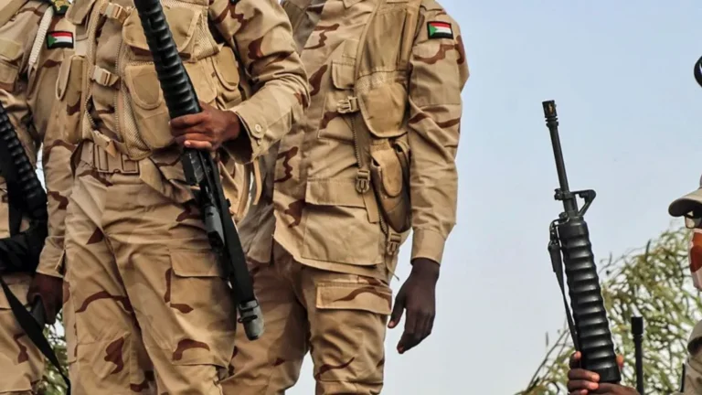 Sudan military plane crashes in residential area.