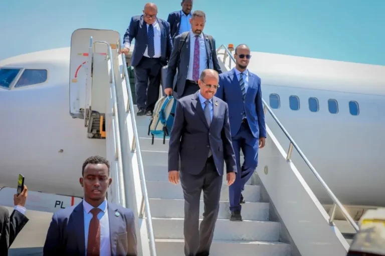 New African Union Chairperson welcomed  in Mogadishu.