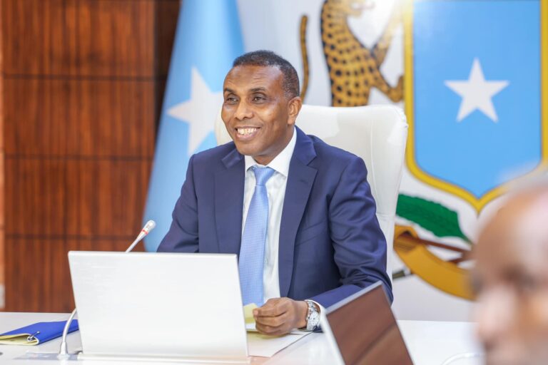 RW Xamsa oo ka qeyb galaya shir looga hadlayo dib u dhiska Gaza