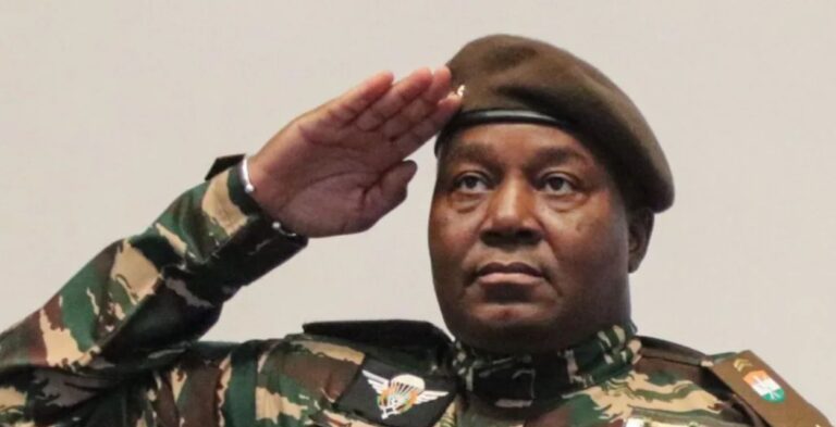 Niger coup leader sworn in as president for five years
