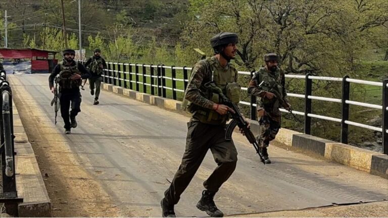 India closes main border crossing with Pakistan after Kashmir attack