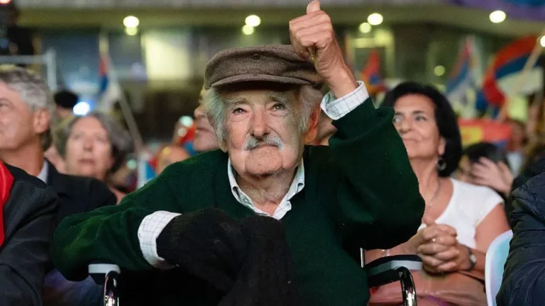 Uruguay’s Mujica, world’s ‘poorest president,’ dies aged 89