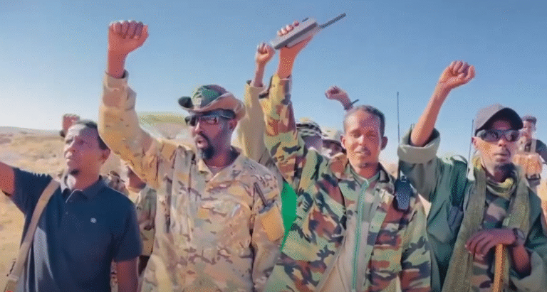 Ciidanka Puntland iyo kooxda Daacish oo dagaal culus ku dhex maray buuraha Calmiskaad