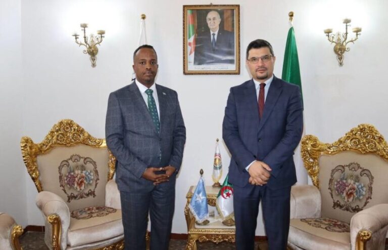 Somaliya, Algeria collaborate to boost trade and industry in both countries