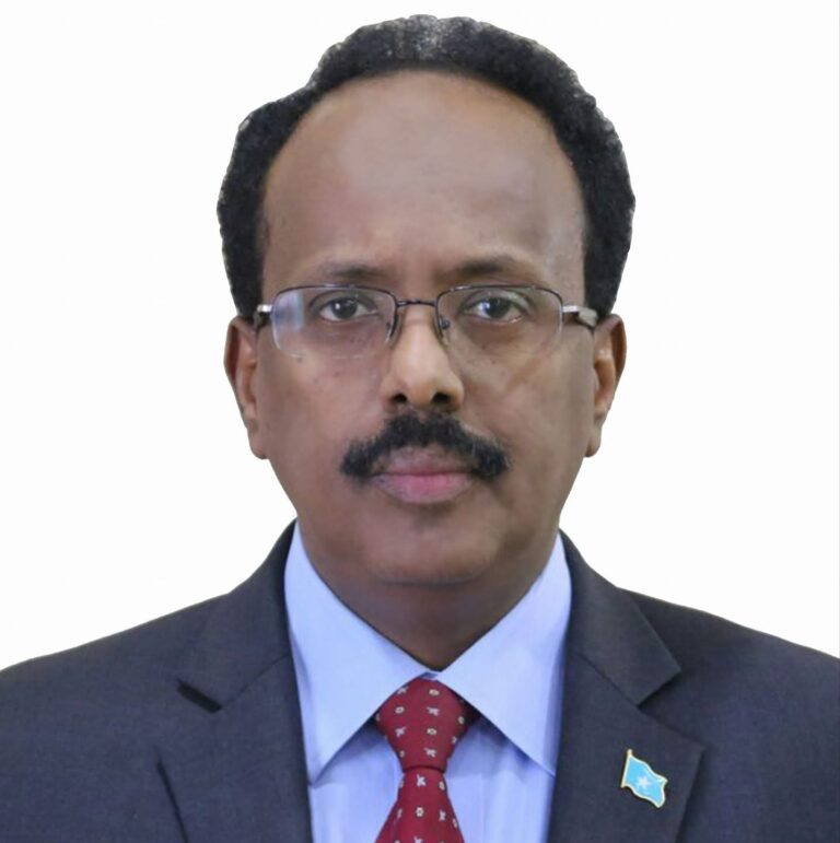 Madaxweynihii hore ee Soomaaliya, Maxamed Cabdullaahi Farmaajo, ayaa si adag u dhaliilay hannaanka uu Madaxweyne Xasan Sheekh Maxamuud u wajahayo Gogosha Wadatashiga Qaran ee uu ku dhawaaqay 1-da bishii Juun.
