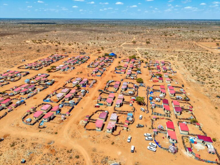 President Qoor-Qoor Inaugurates Major Housing Project for Displaced Families in Cadaado