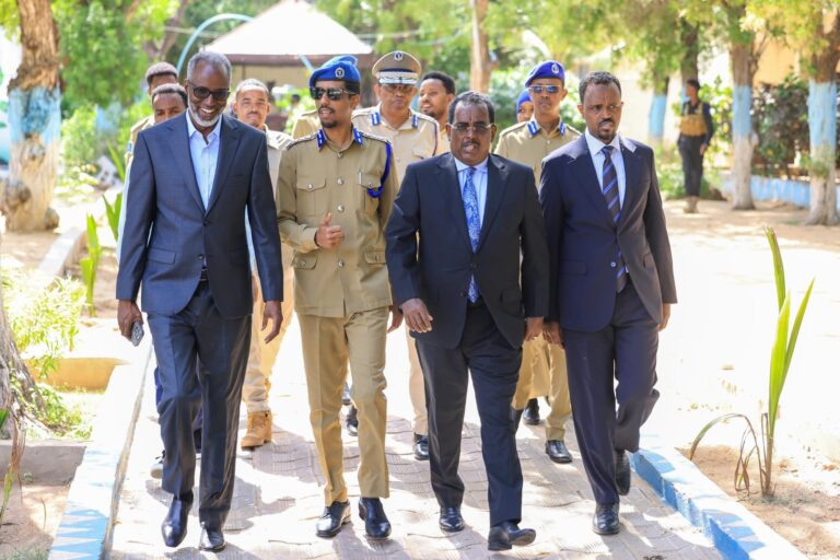 Taliyaha Ciidanka Booliiska Soomaaliyeed oo kusoo dhaweeyay Guddiga Qaban-qaabada Maalmaha Xorriyadda Akadeemiyadda Jenaraal Kaahiye