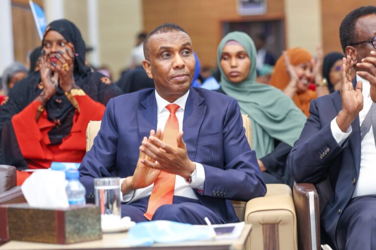 Ra’iisul Wasaare Xamse: “Al-Shabaab waxay kusoo laabteen meelo horay looga saaray, xilli aan mashquulsanayn khilaafka Itoobiya iyo Soomaaliland”