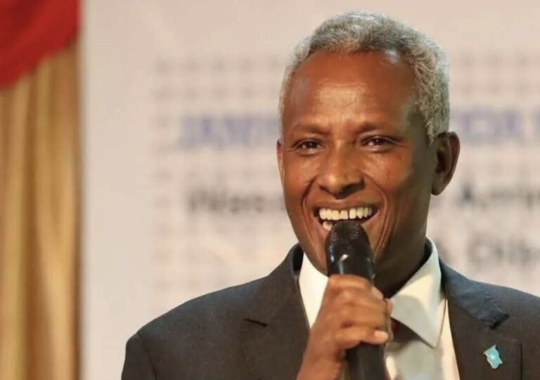 Puntland: “Waa xilligii dib-u-eegis degdeg ah lagu samayn lahaa cunaqabataynta hubka” – Wasiir Juxa