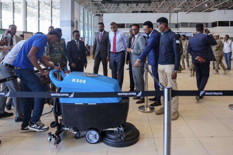 𝐑𝐚’𝐢𝐢𝐬𝐮𝐥 𝐖𝐚𝐬𝐚𝐚𝐫𝐞 𝐗𝐚𝐦𝐬𝐚” 𝐖𝐚𝐚 𝐥𝐚𝐛𝐚 𝐦𝐚𝐚𝐥𝐦𝐨𝐨𝐝 𝐨𝐨 𝐚𝐚𝐝 𝐮 𝐤𝐚𝐥𝐚 𝐝𝐮𝐰𝐚𝐧 𝐦𝐚𝐚𝐧𝐭𝐚 𝐢𝐲𝐨 𝟏𝟒 𝐦𝐚𝐚𝐥𝐦𝐨𝐨𝐝 𝐤𝐚 𝐡𝐨𝐫 𝐨𝐨 𝐚𝐚𝐧 𝐡𝐚𝐥𝐤𝐚𝐚𝐧 𝐢𝐦𝐢𝐝”.