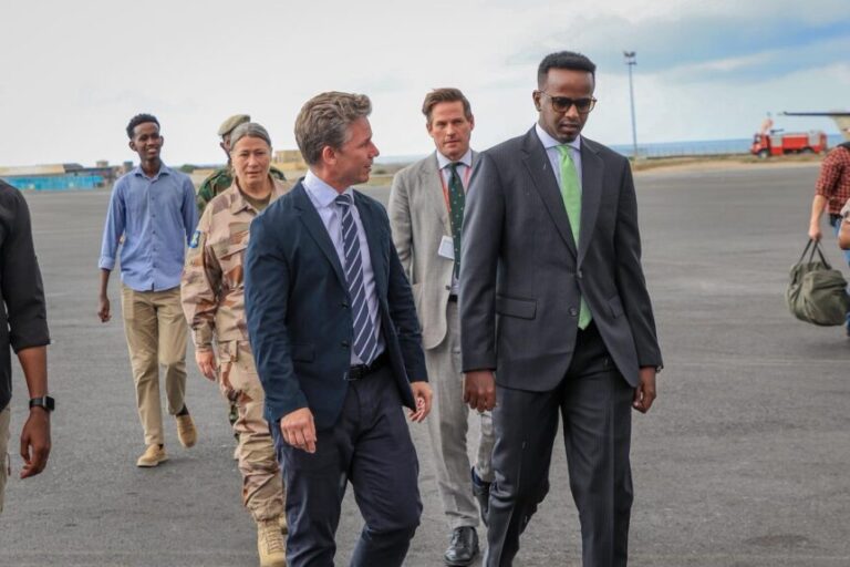 Somalia and Sweden Deepen Defence Cooperation During Official Visit
