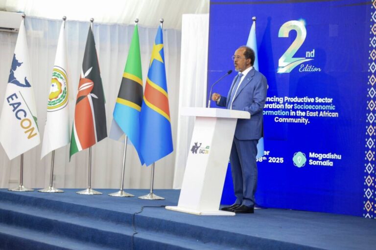 Madaxweyne Xasan oo furay shirweynaha labaad ee iskaashiga ururka EAC