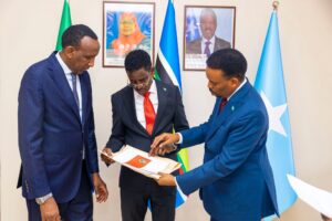634834821_1232210089014583_5913579073477269786_n-300x200 Somalia Receives Official Approval to Print EAC Passport